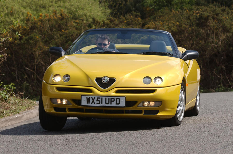 Illustration for article titled Hour Rule: Alfa Romeo Spider 3.2 V6 Edition